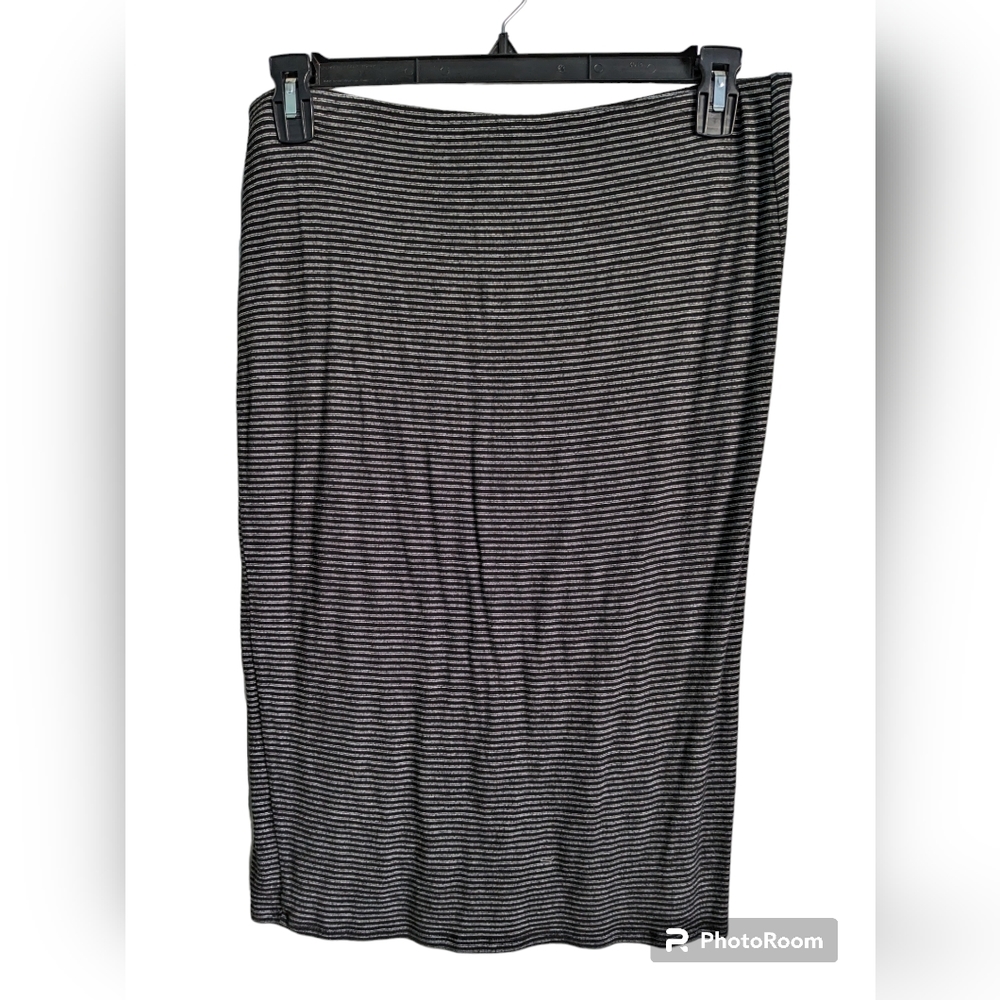 Soft Knit Pinstriped Pencil Skirt